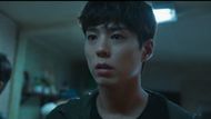 Dong-ju bursts into tears (Image via Prime Video)